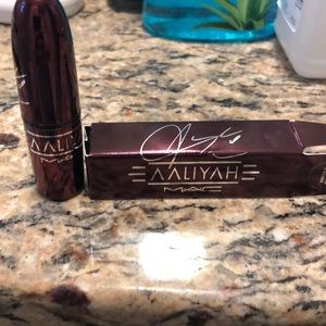 Mac cosmetics Aaliyah more than a woman lipstick